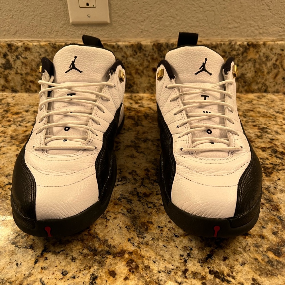 Air Jordan 12 Retro Low Taxi size 13